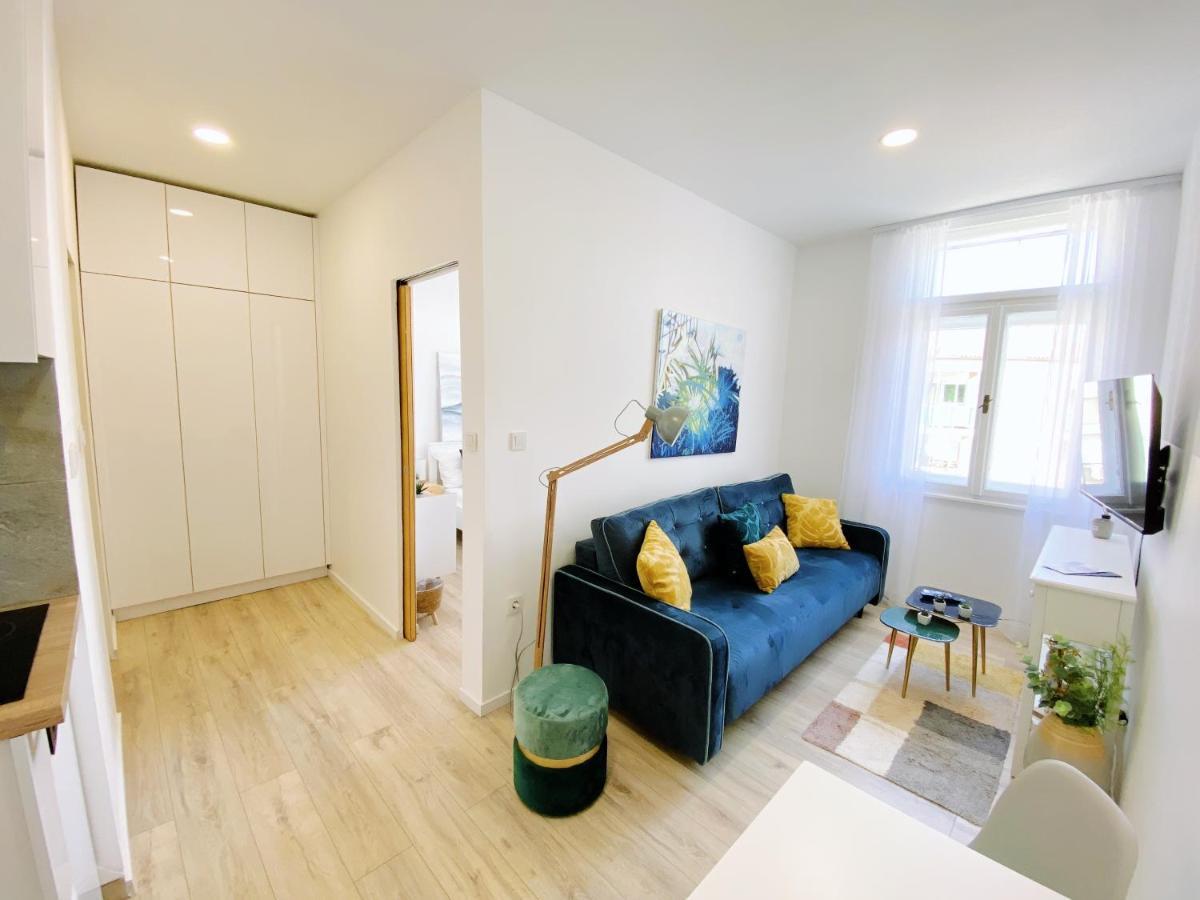 New Stylish & Modern Studio Apart - With Sea View Apartment Pula Exterior foto