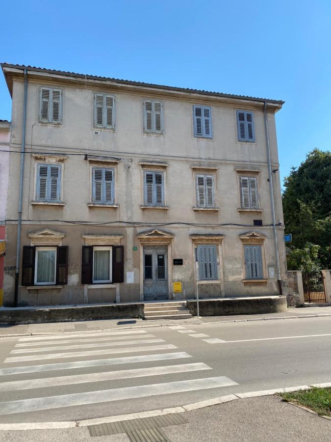 New Stylish & Modern Studio Apart - With Sea View Apartment Pula Exterior foto